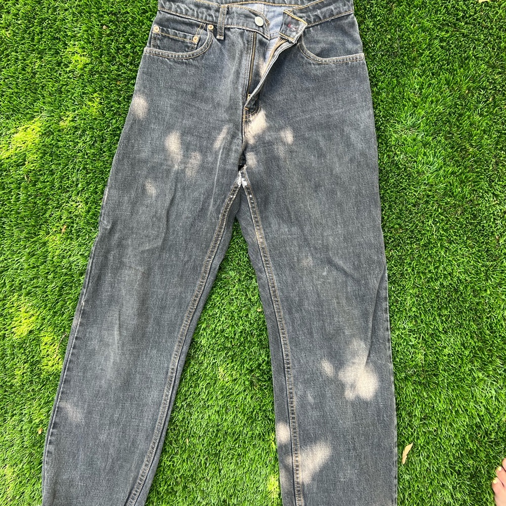 VINTAGE. Levi's Black Relaxed Jeans with Vintage Appeal